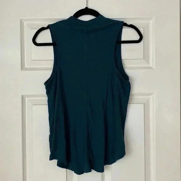 Free People Faye Keyhole Ribbed Top - Picture 7 of 8